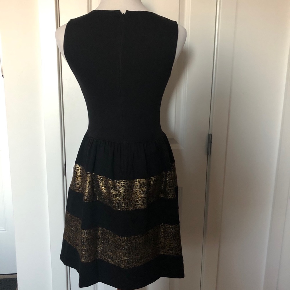 ✨ Bar III Black & Gold Fit-and-Flare Party Dress (Size M) - Picture 10 of 10